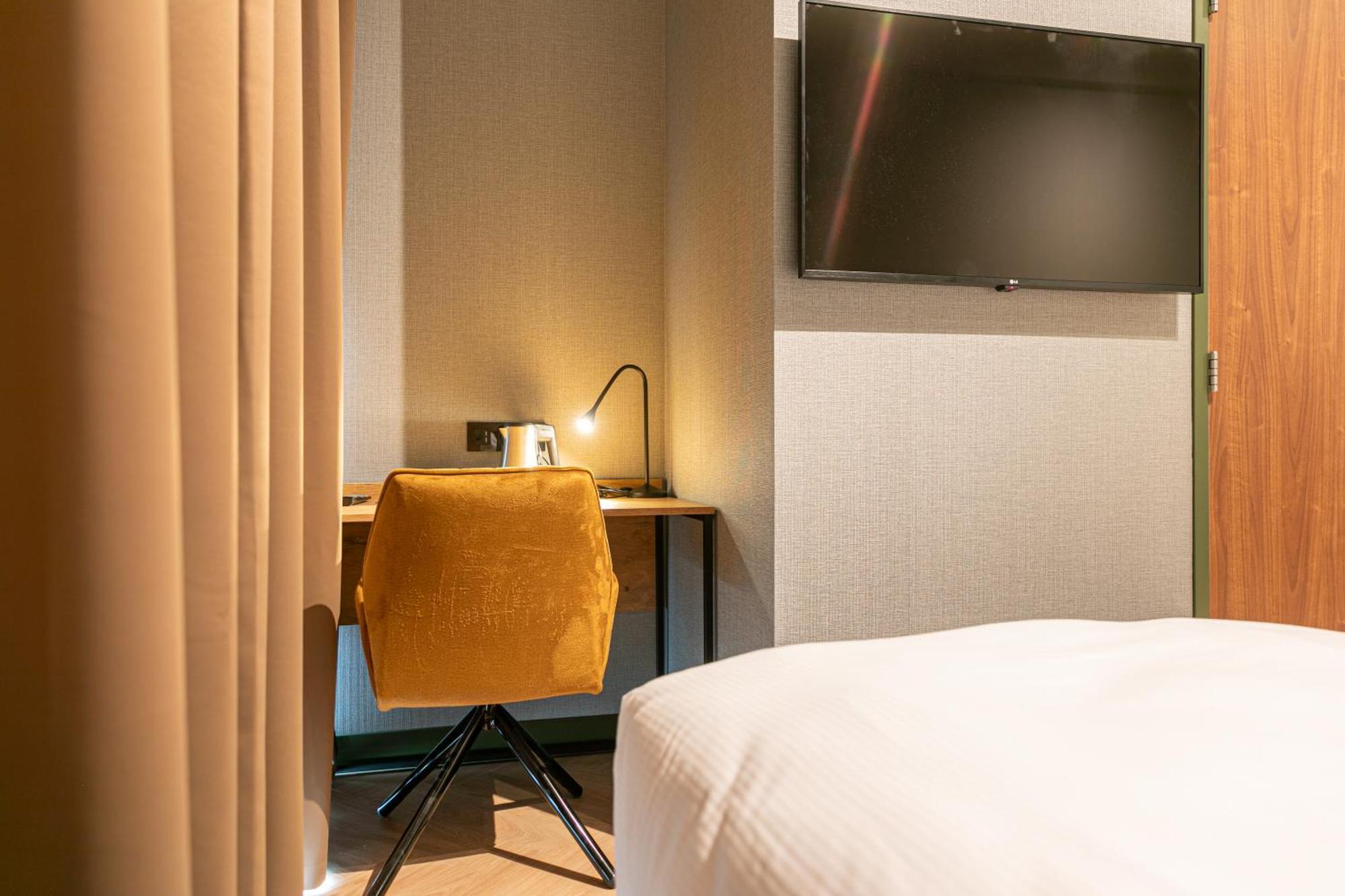 Distrikt Hotels Amsterdam Zaandam Exterior photo